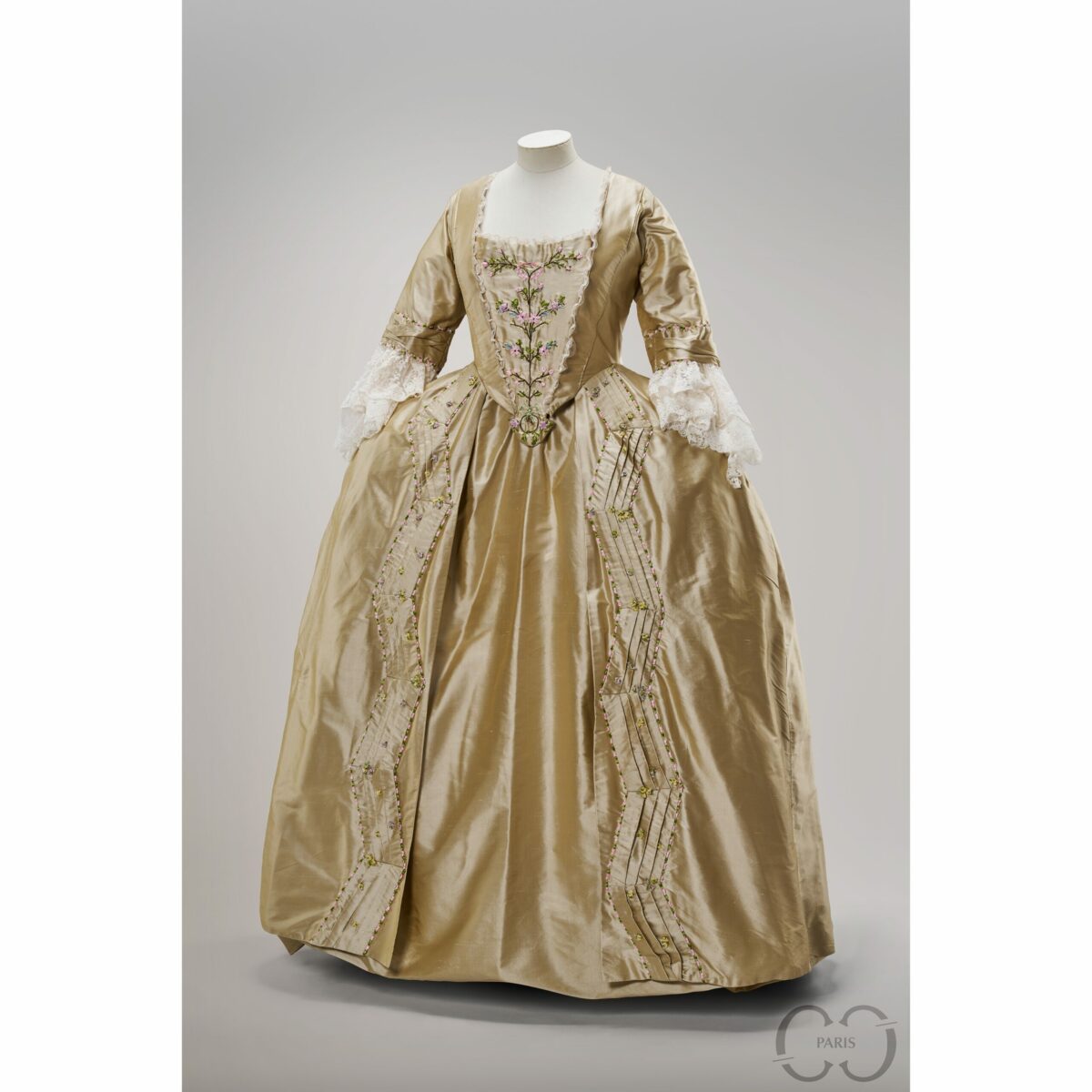 18th CENTURY - La compagnie du costume